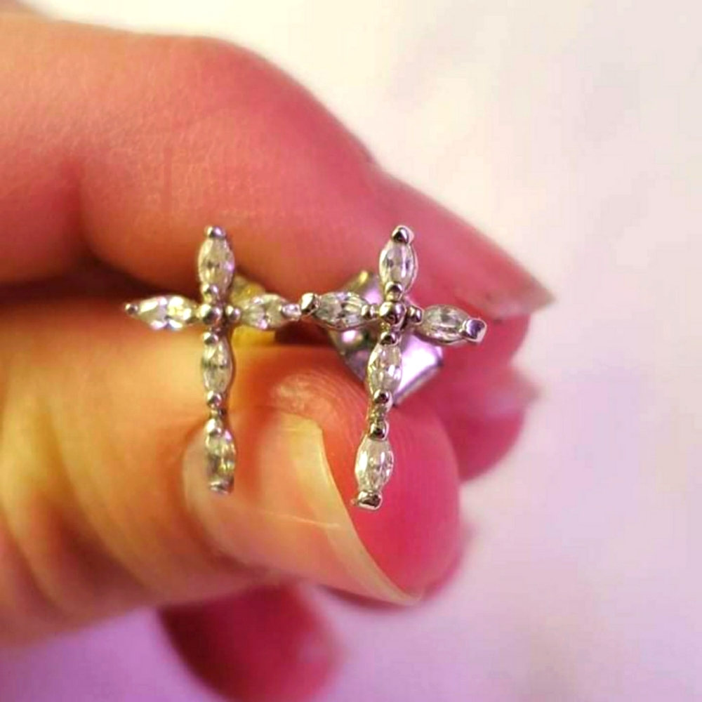 Cross diamond earrings
